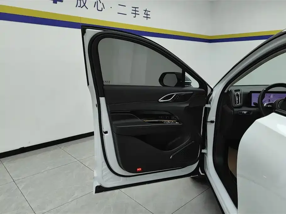 Hongqi HS3 2024 из CN, фото 7