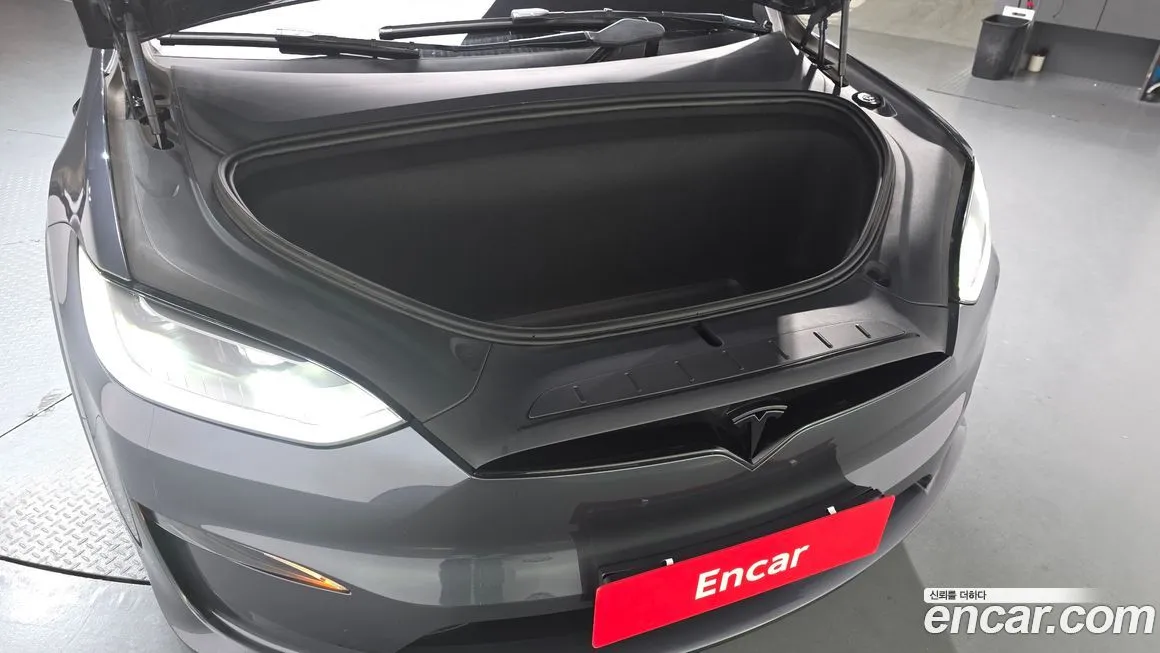 Tesla Model X 2023 из KR, фото 7