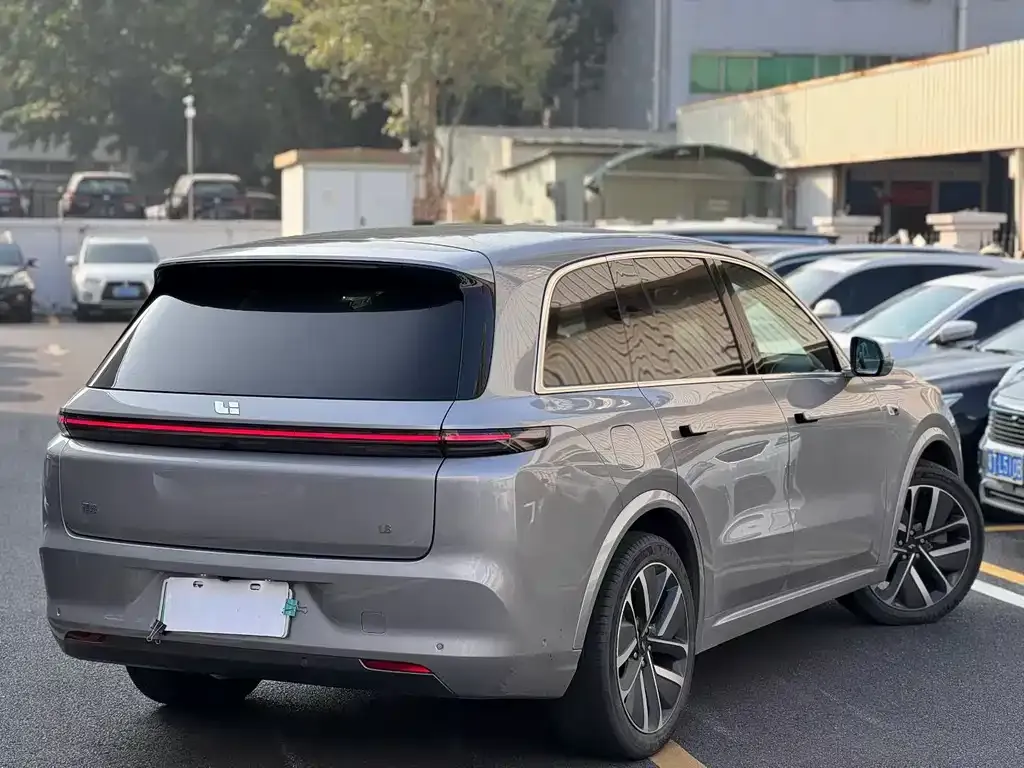 Li Auto L8 2023 из CN, фото 8