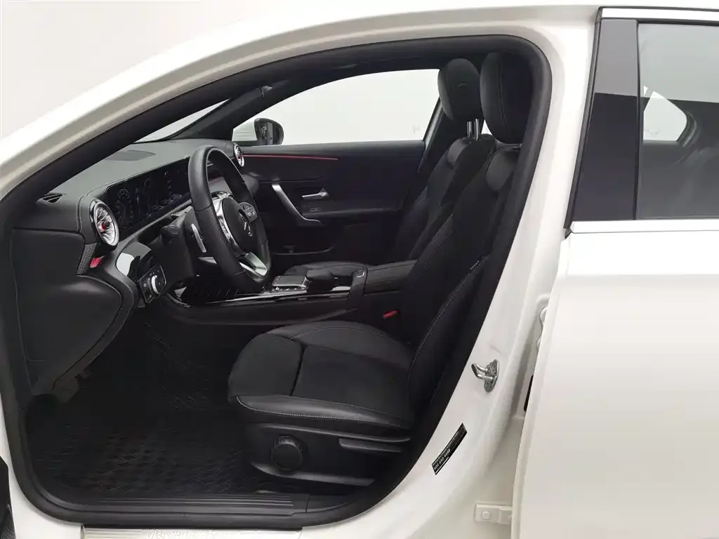 Mercedes-Benz A-Class 2022 из CN, фото 5