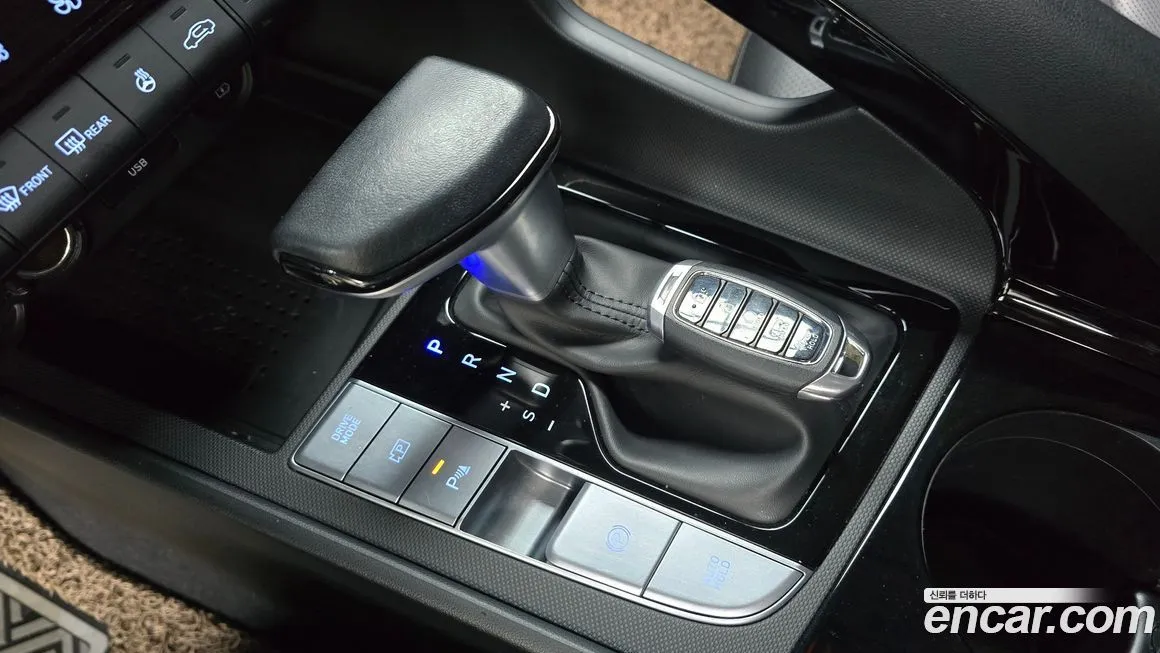 Hyundai AVANTE — фото 9