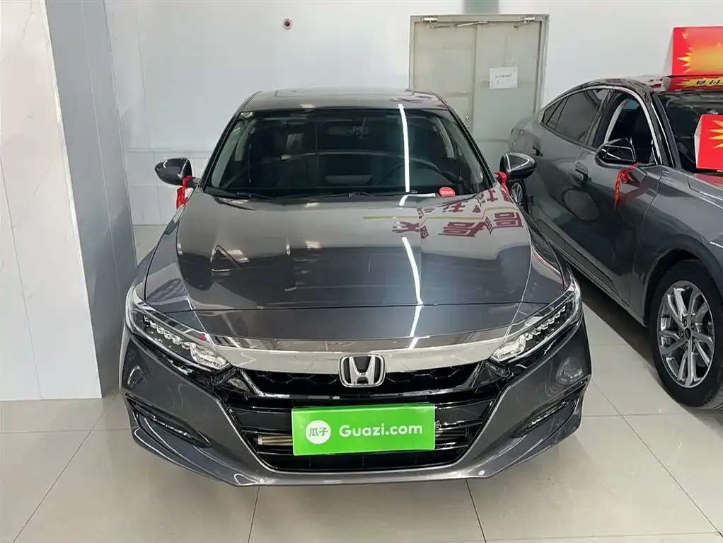 Honda Accord — фото 3