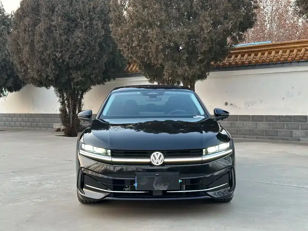 Volkswagen Magotan 2025 из CN, фото 8