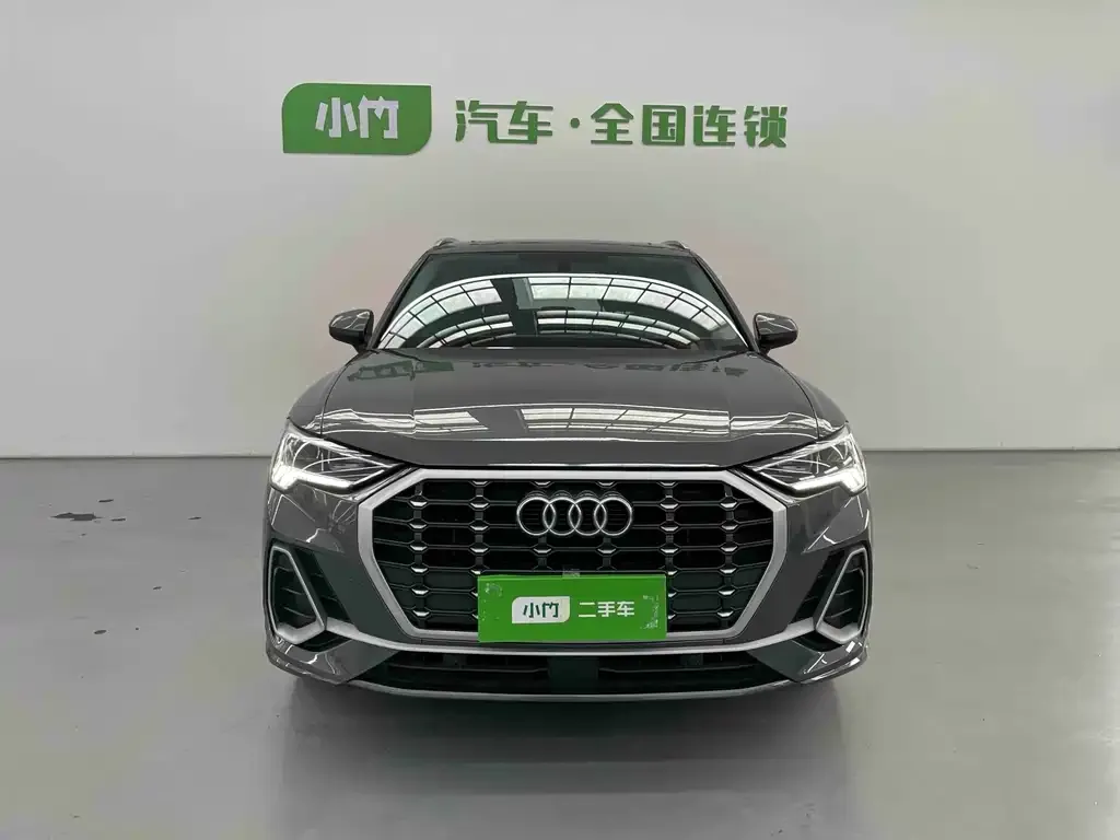 Audi Q3 2023 из CN, фото 2