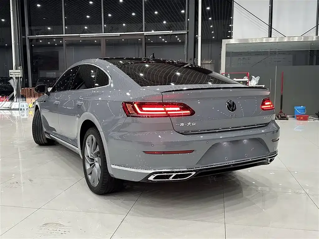 Volkswagen CC — фото 8