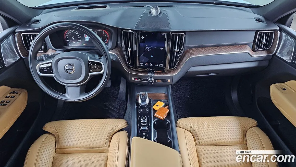 Volvo XC60 2021 из KR, фото 7