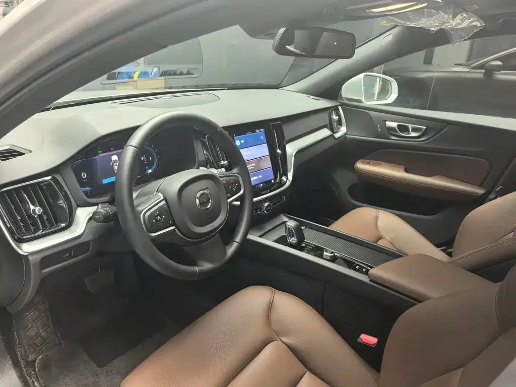 [object Object] S60 2025 из CN, фото 4