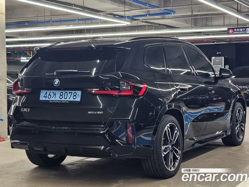 BMW iX1 2023 из KR, фото 6