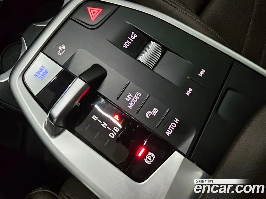 BMW iX1 2023 из KR, фото 9