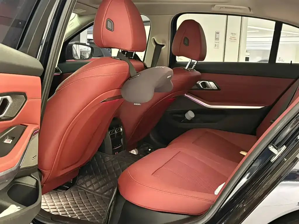 BMW i3 2024 из CN, фото 2