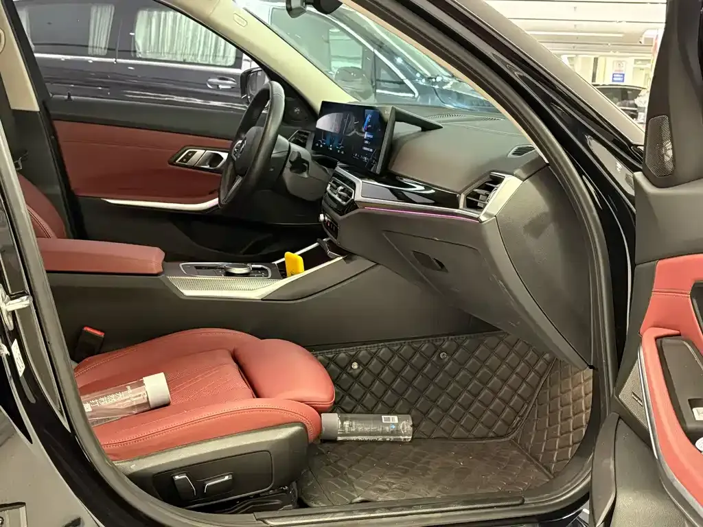 BMW i3 2024 из CN, фото 6