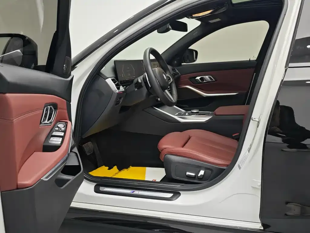 BMW 3 Series — фото 10