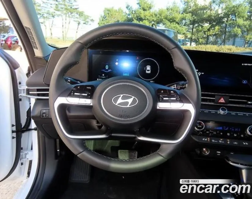 Hyundai AVANTE — фото 6