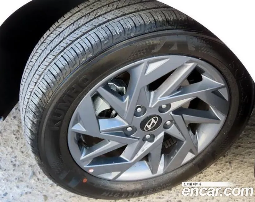 Hyundai AVANTE — фото 4