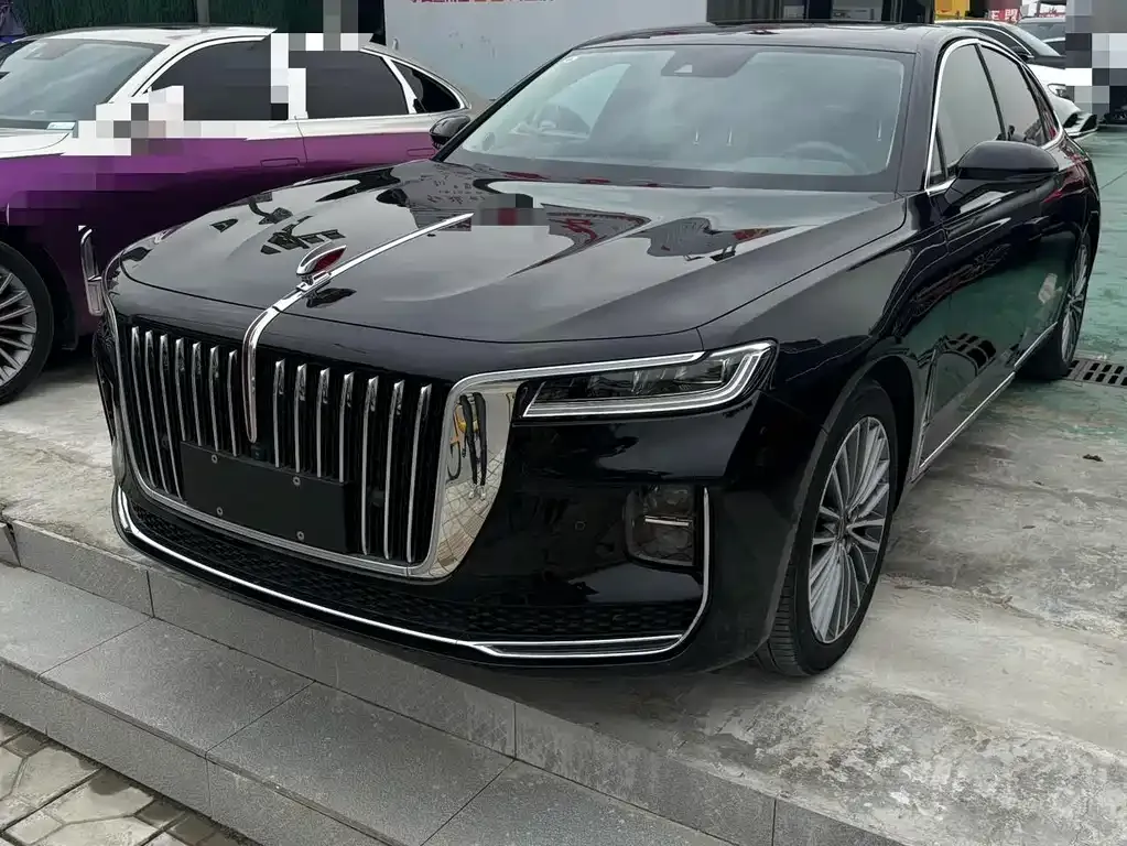 Hongqi H9 — фото 1