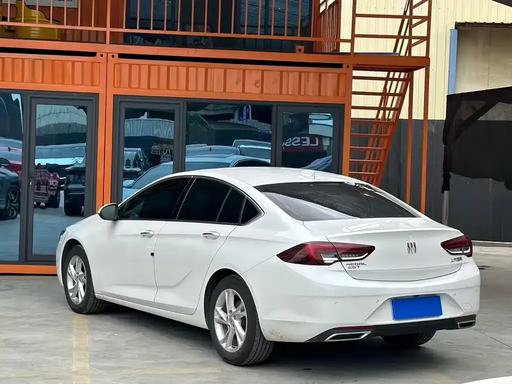 Buick Regal — фото 6