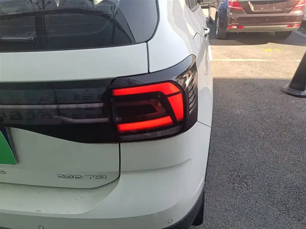 Volkswagen T-Cross — фото 3