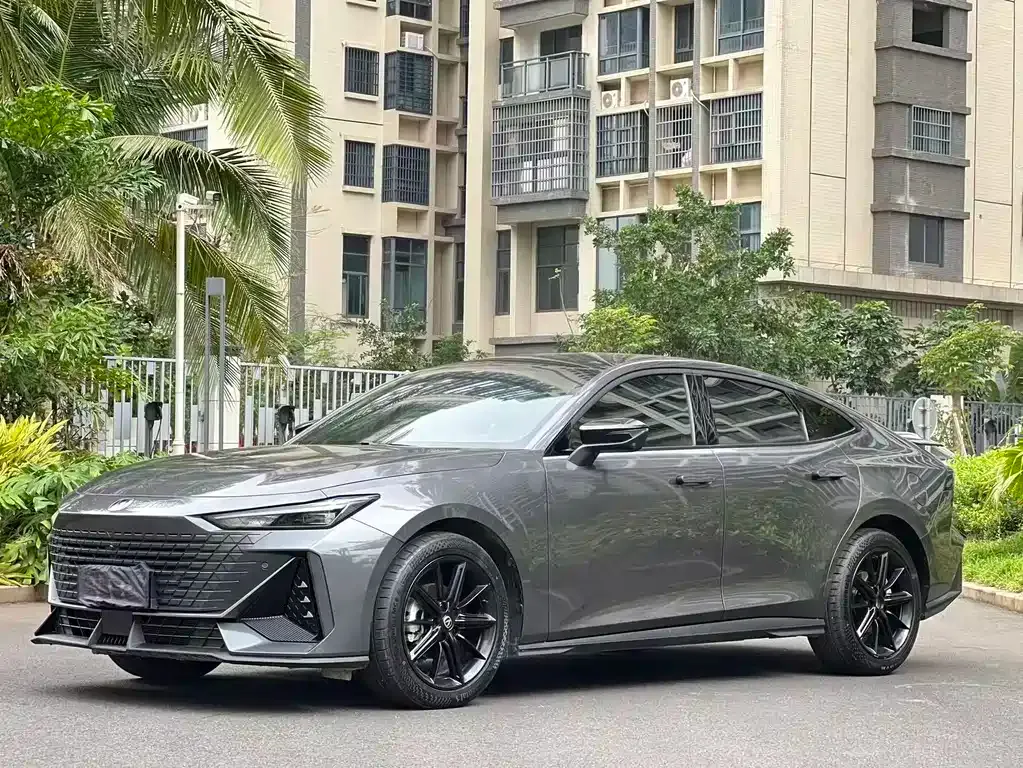 Changan UNI-V 2024 из CN, фото 1