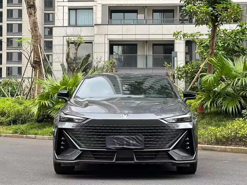 Changan UNI-V 2024 из CN, фото 2