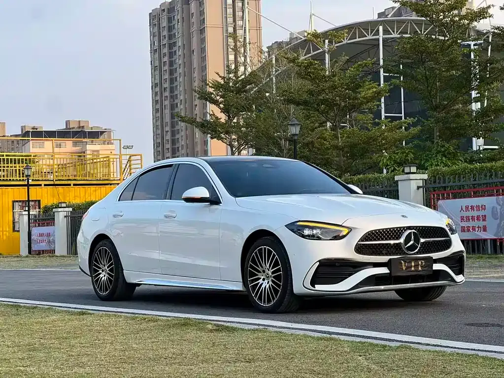 Mercedes-Benz C-Class — фото 10