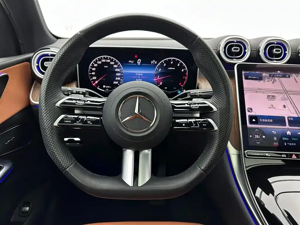 Mercedes-Benz GLC — фото 5