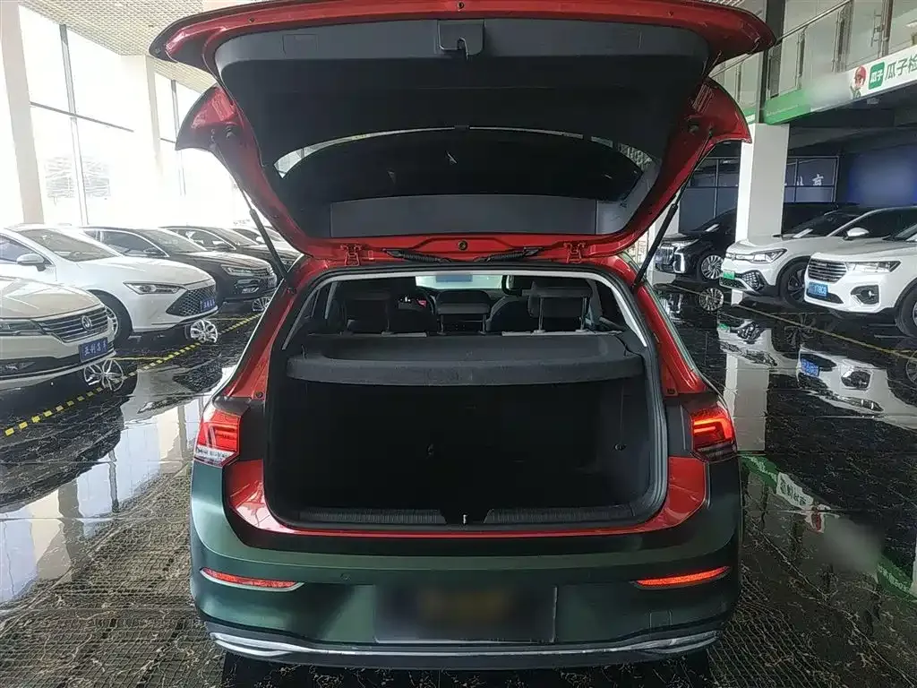 Volkswagen Golf 2021 из CN, фото 10
