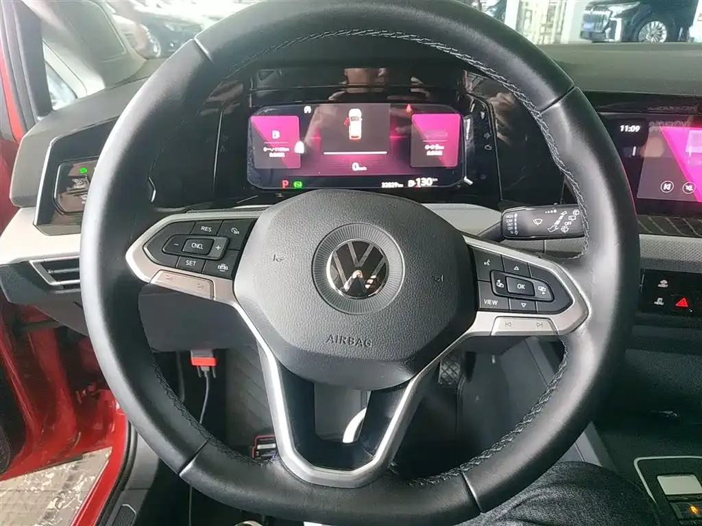 Volkswagen Golf 2021 из CN, фото 3