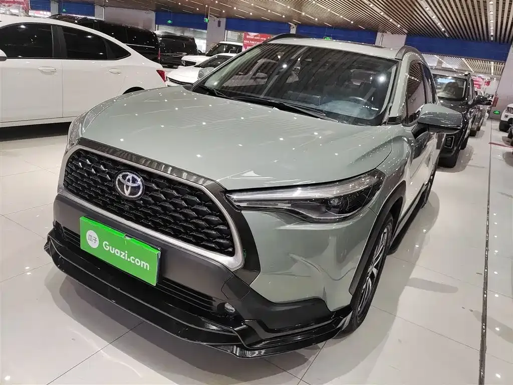 Toyota Corolla Cross 2022 из CN, фото 1