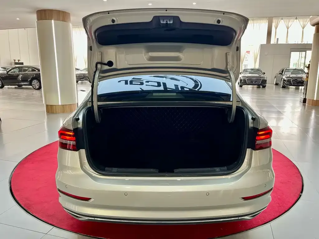 Volkswagen Lavida 2022 из CN, фото 7