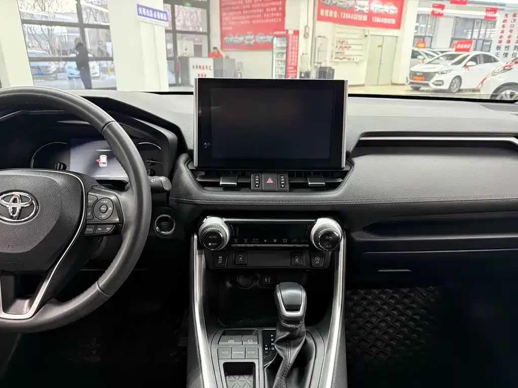 Toyota RAV4 2022 из CN, фото 6