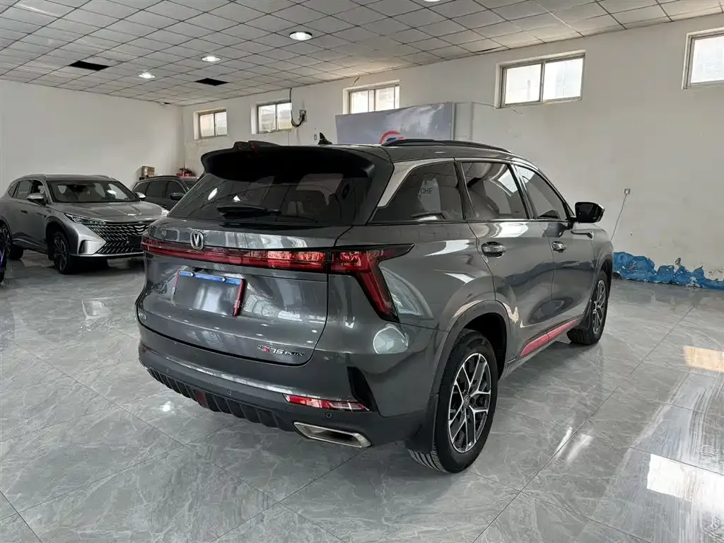 Changan CS75PLUS — фото 4