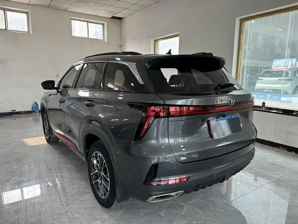 Changan CS75PLUS — фото 3