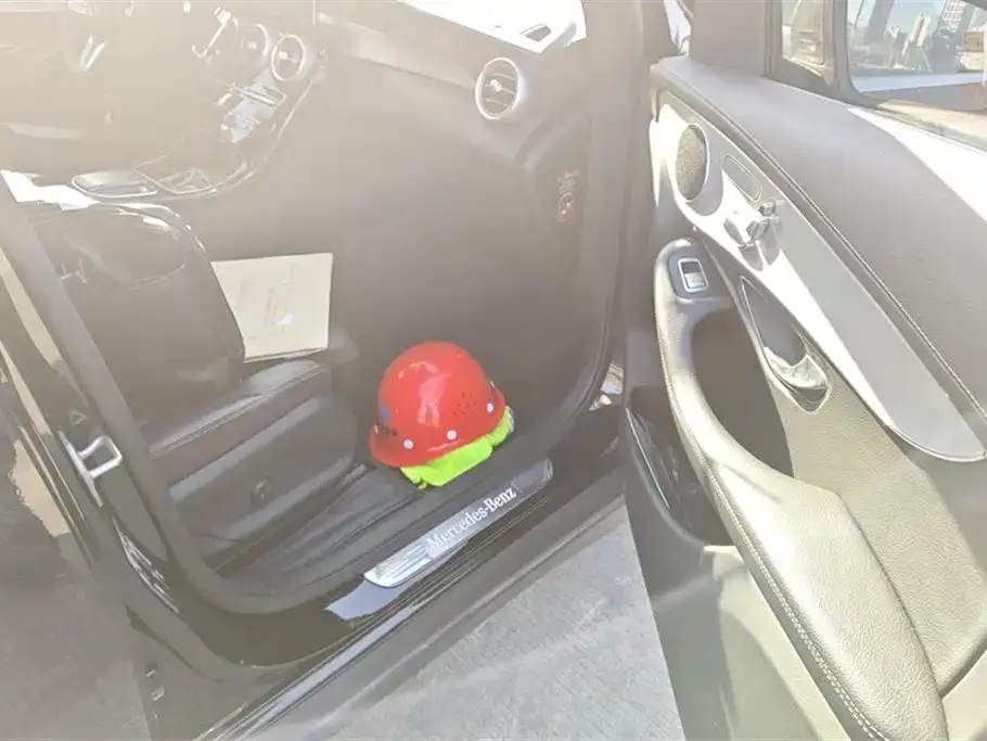 Mercedes-Benz GLC 2021 из CN, фото 2
