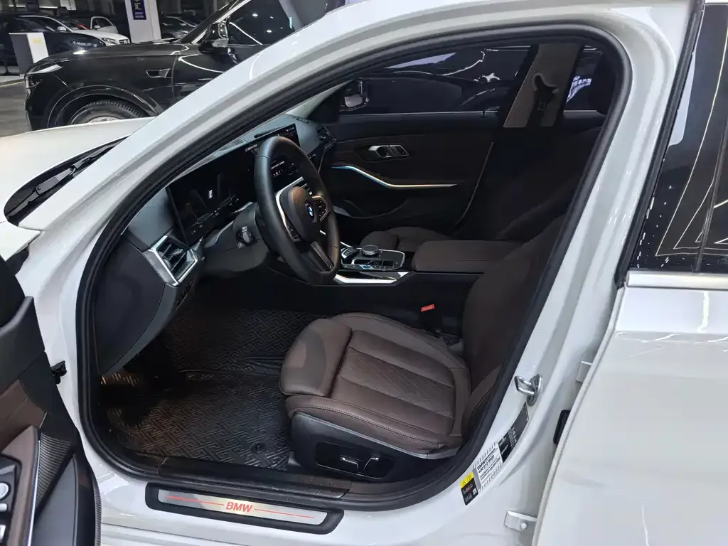 BMW i3 2024 из CN, фото 6
