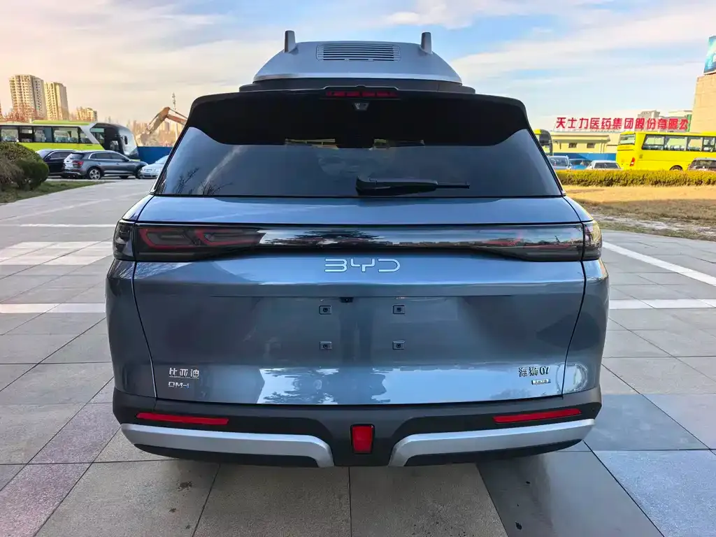 BYD Hiace 07 DM-i — фото 10