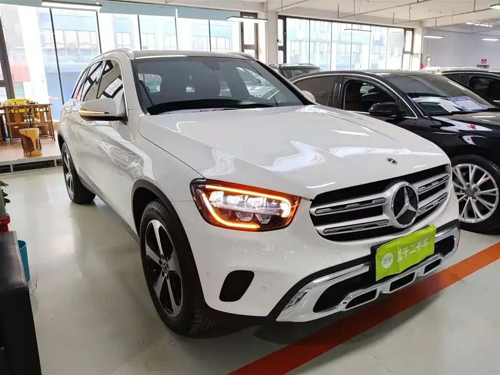 Mercedes-Benz GLC — фото 6