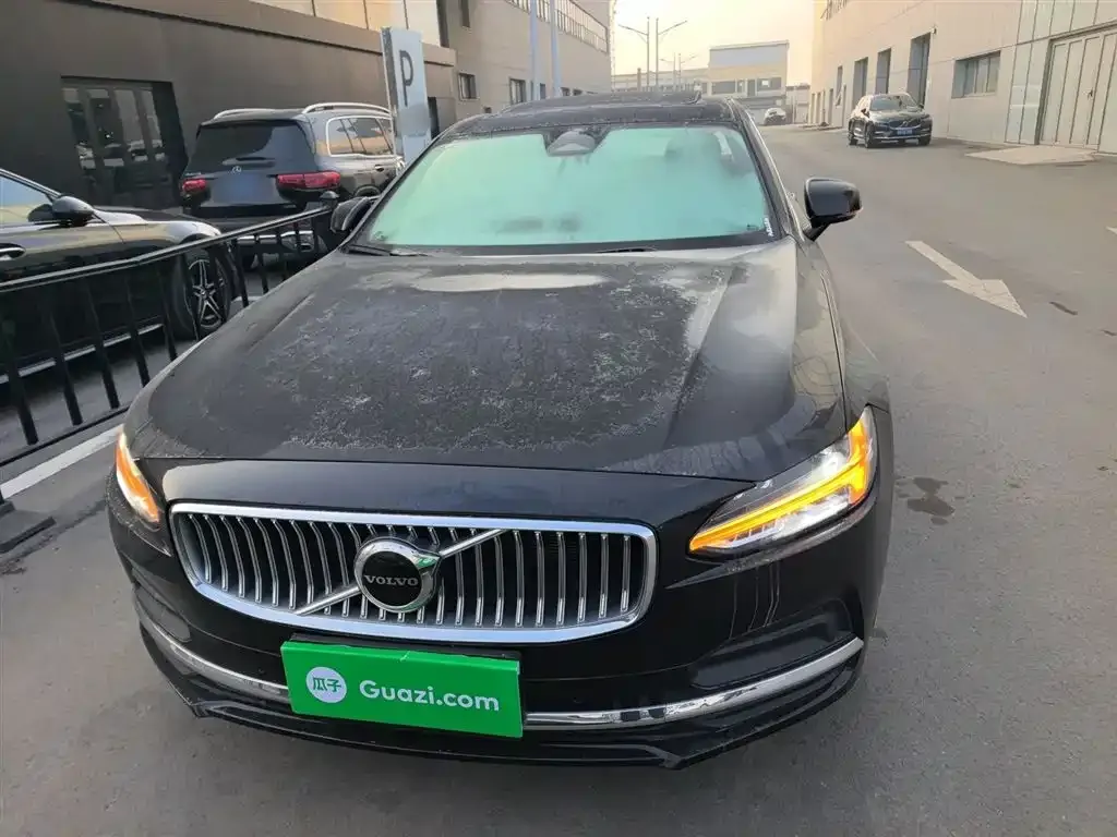 Volvo S90 — фото 9