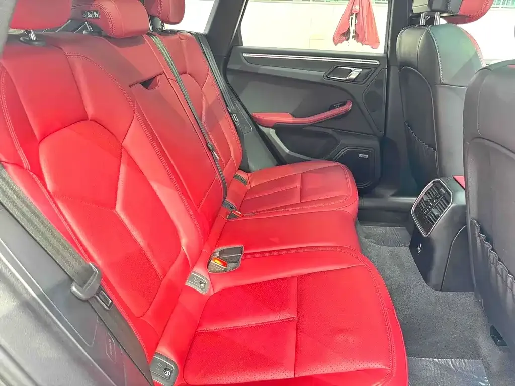 Porsche Macan 2022 из CN, фото 3