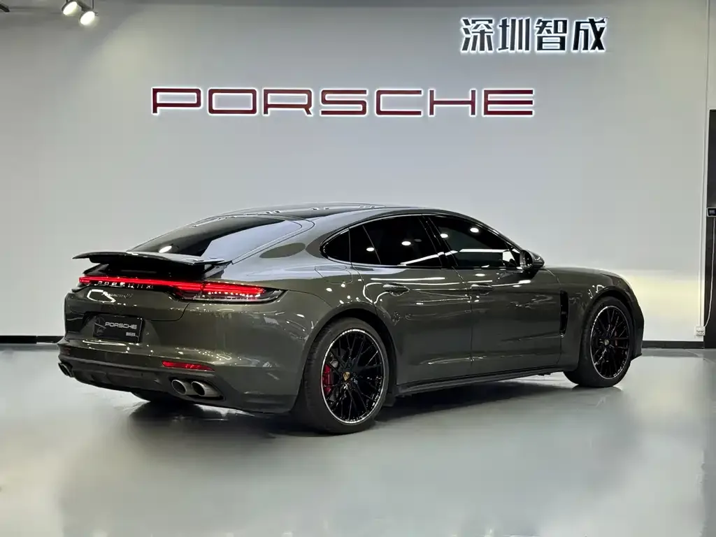 Porsche Panamera — фото 10