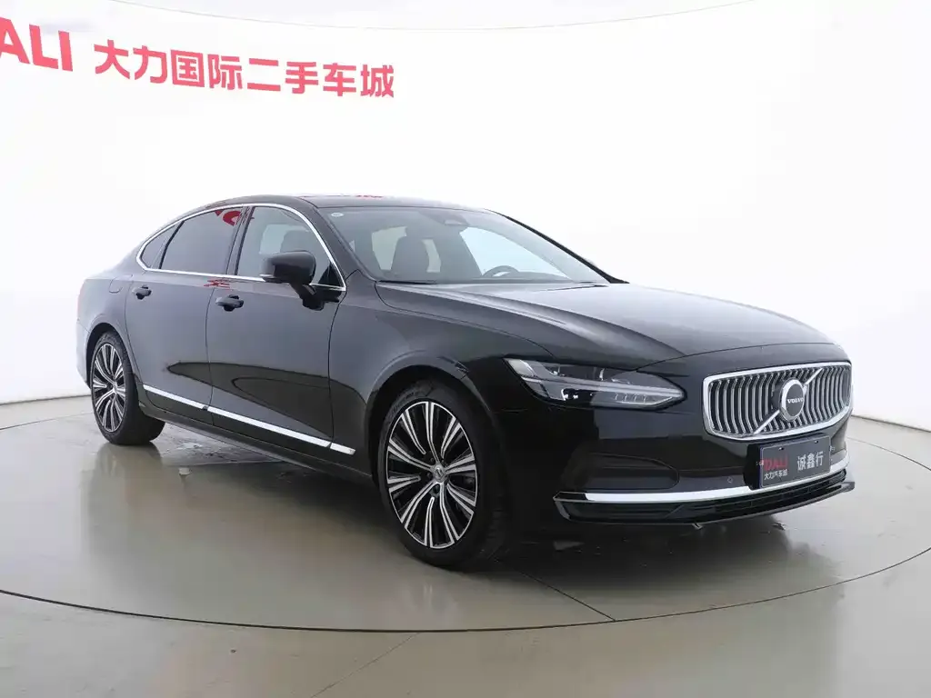 Volvo S90 2024 из CN, фото 9