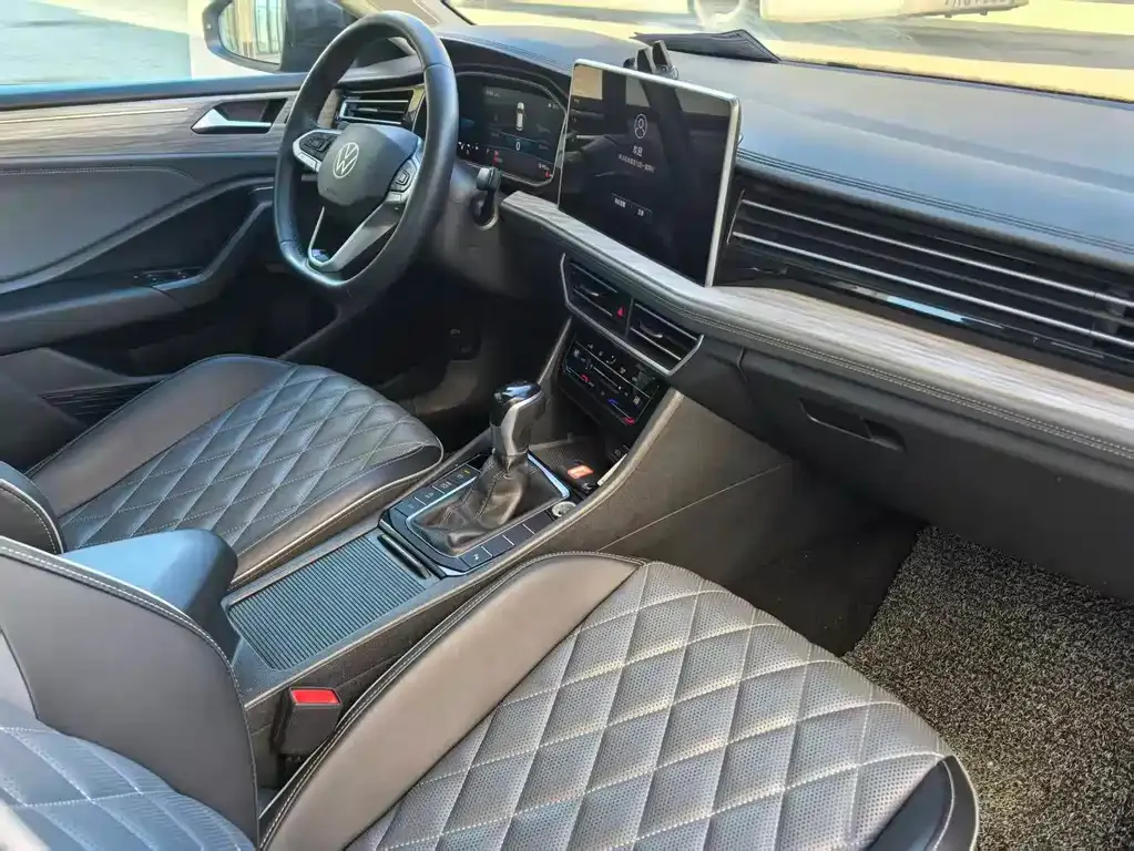 Volkswagen Sagitar 2023 из CN, фото 4