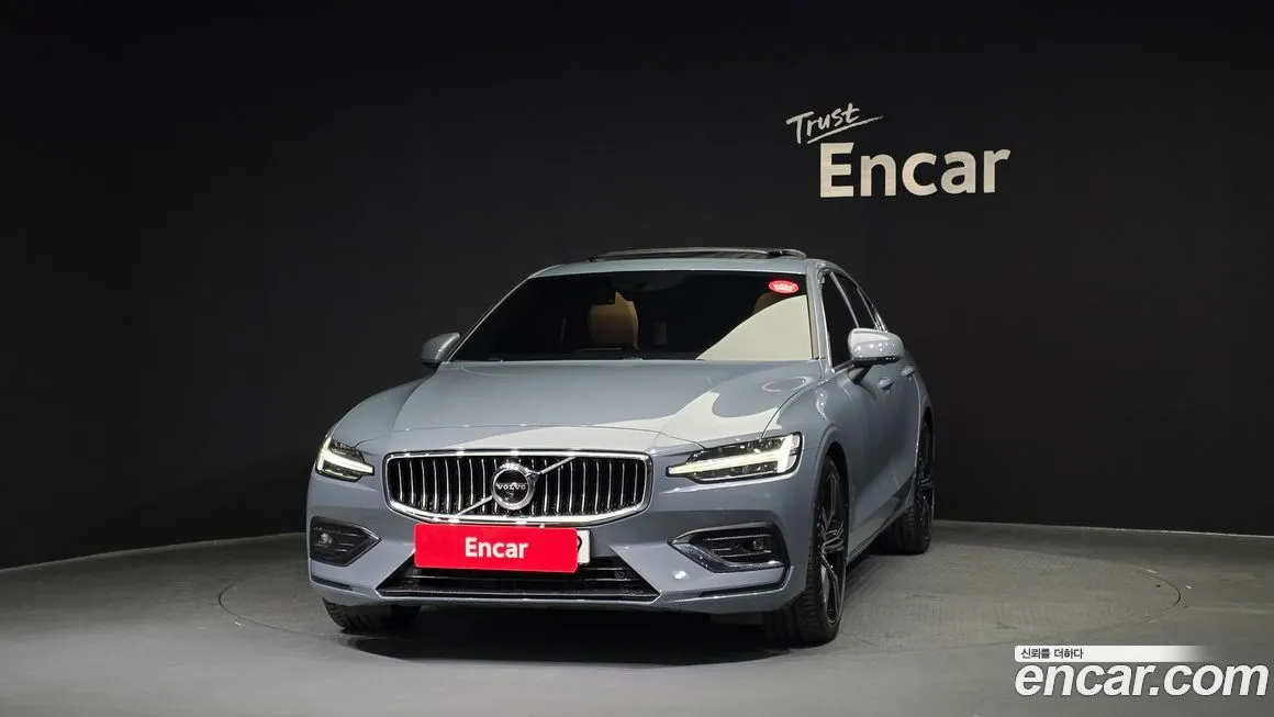 Volvo S60 2022 из KR, фото 4