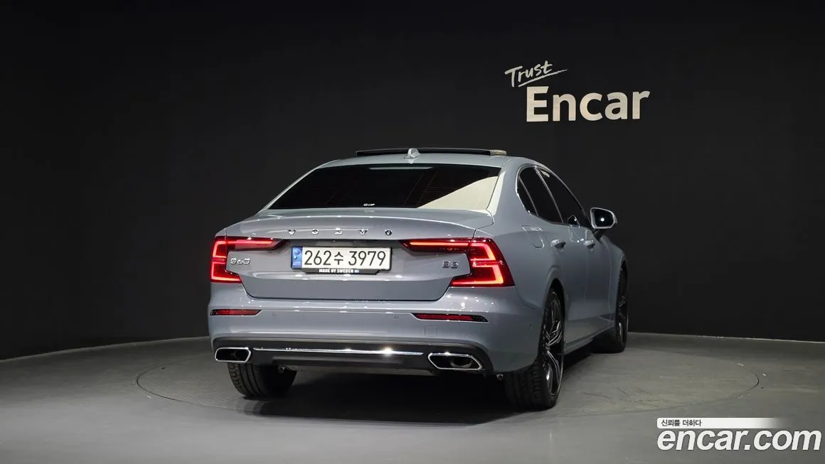 Volvo S60 2022 из KR, фото 2