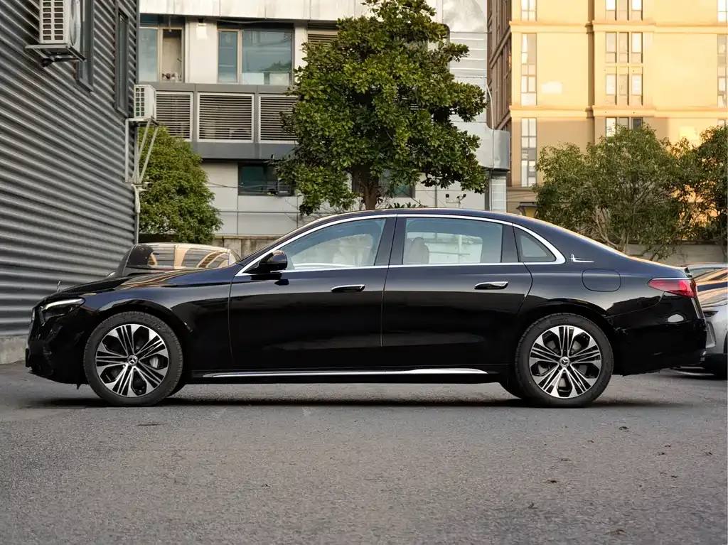 Mercedes-Benz E-Class New Energy — фото 10