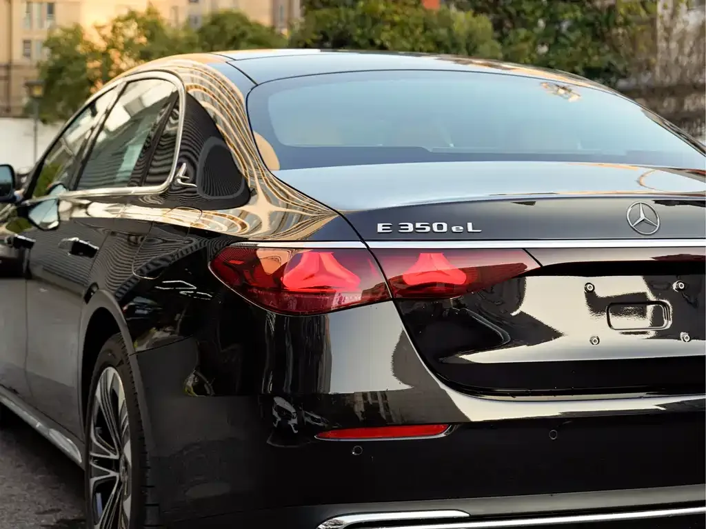 Mercedes-Benz E-Class New Energy — фото 2