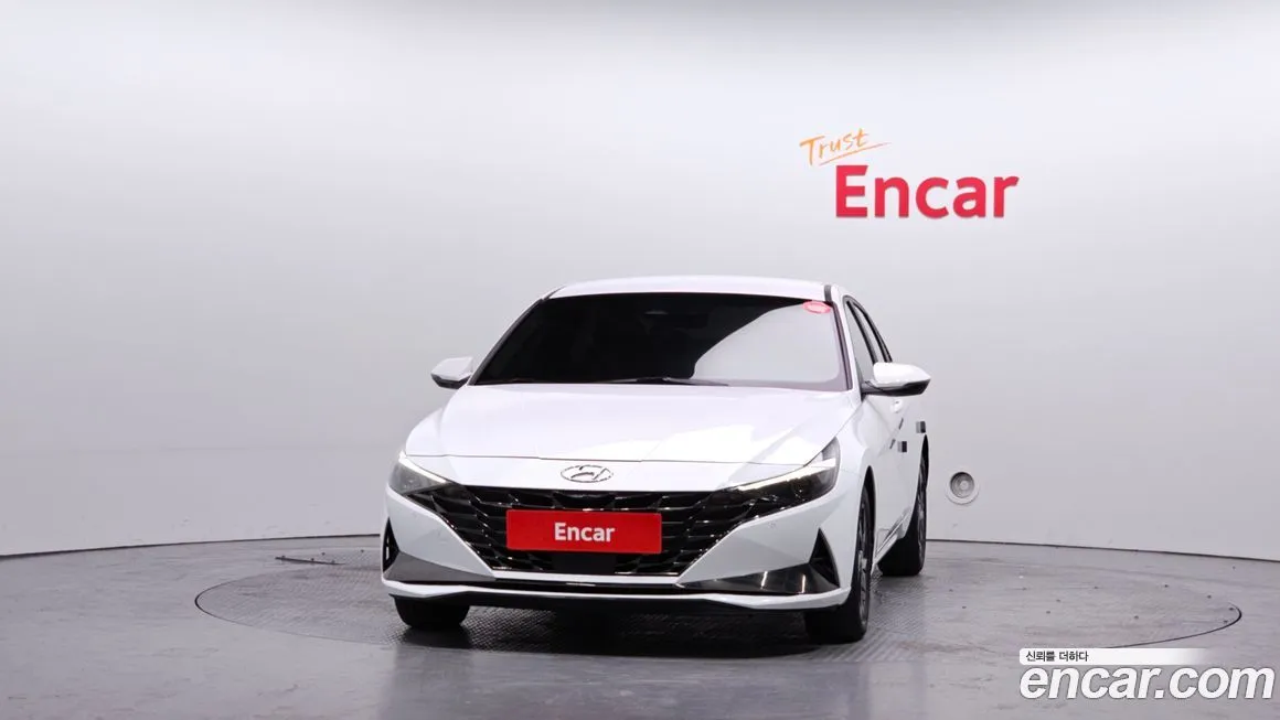 Hyundai AVANTE — фото 4