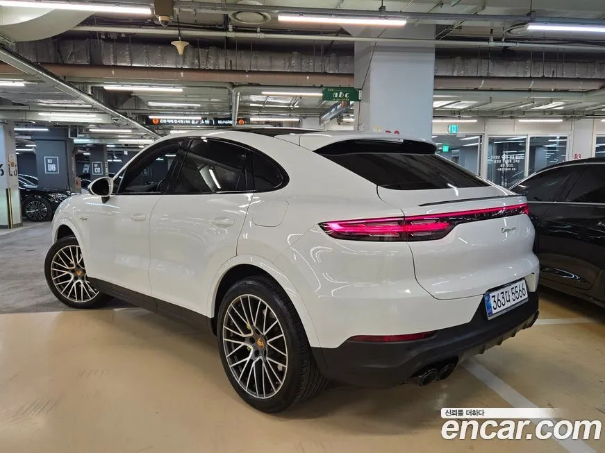 Porsche Cayenne 2022 из KR, фото 8