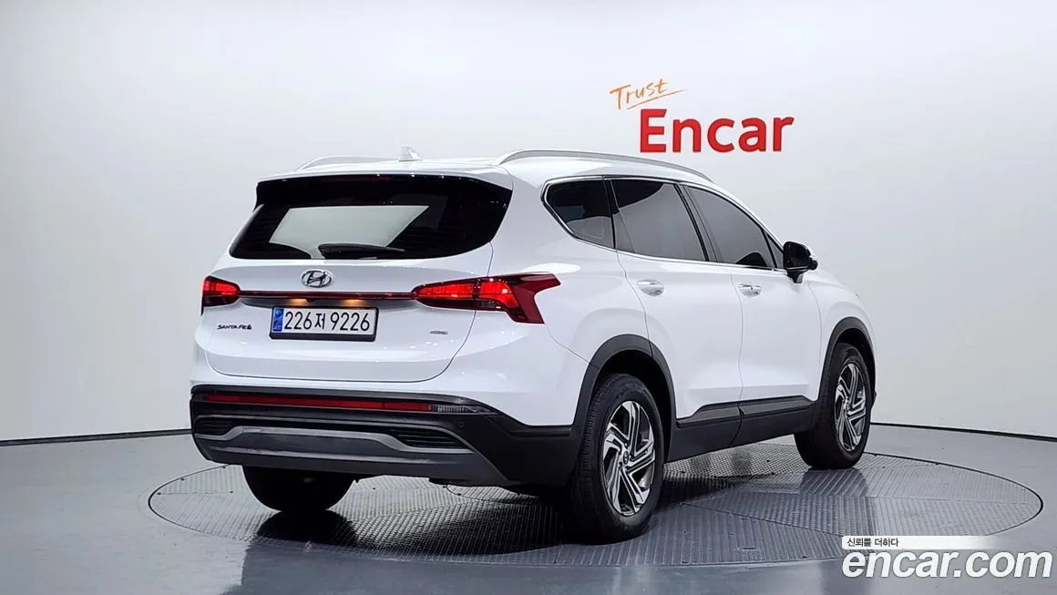 Hyundai Santafe — фото 2