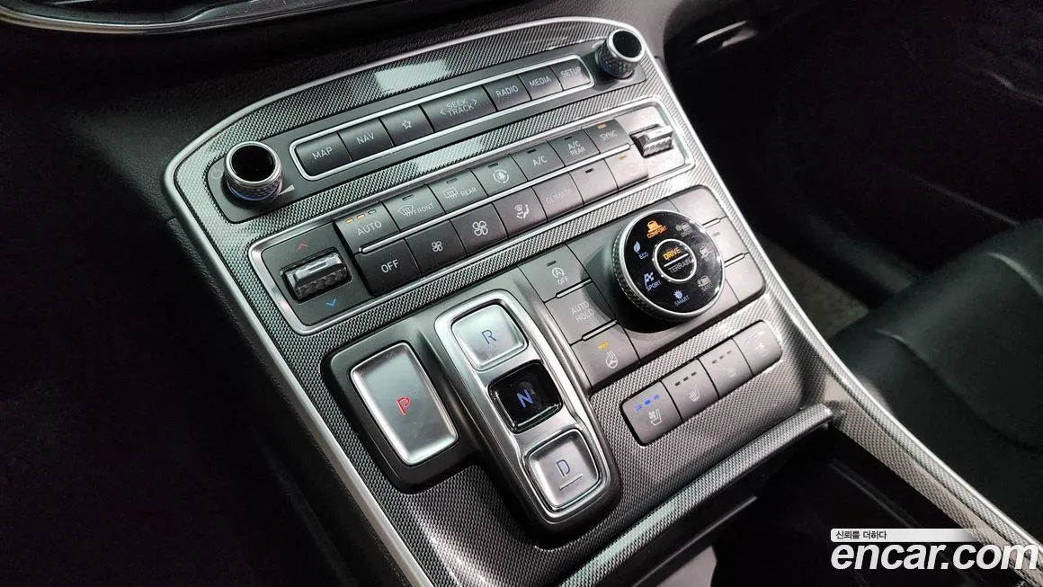 Hyundai Santafe — фото 8
