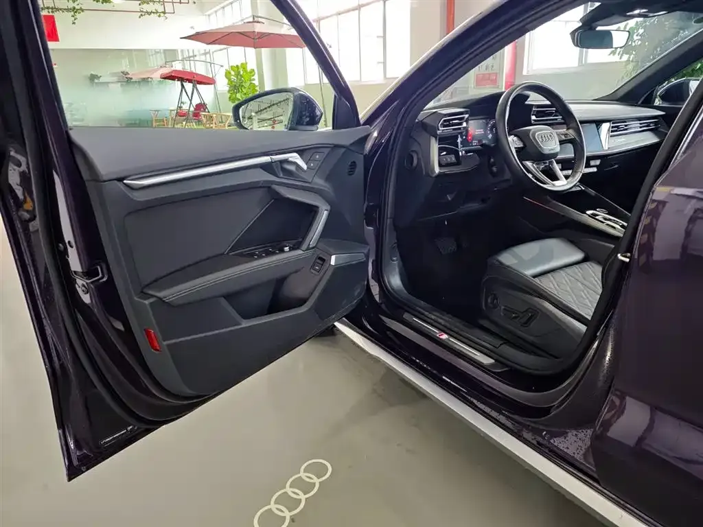 Audi A3 2024 из CN, фото 9